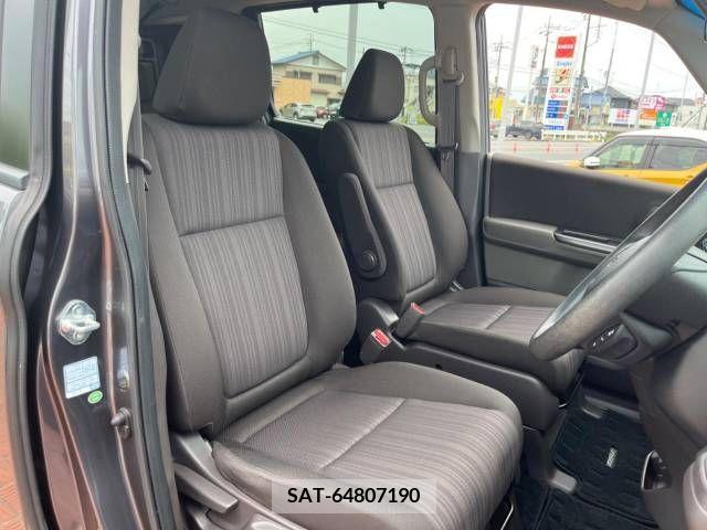 Honda FREED 2017-10 391015-9