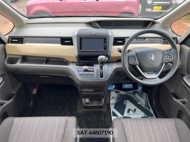 Honda FREED 2017-10 391015-1