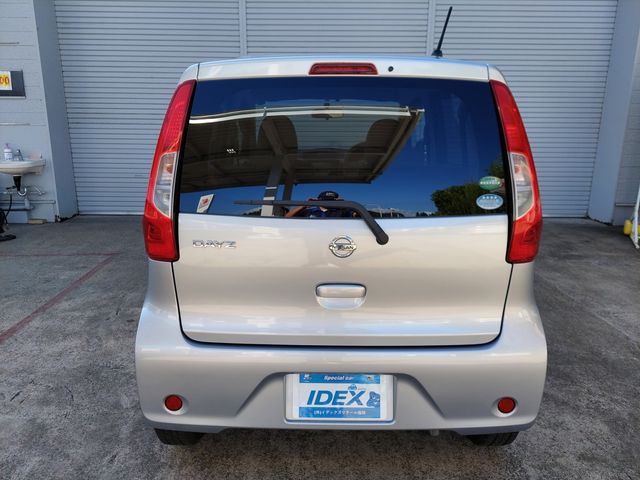Nissan DAYZ 2017-05 8220-6