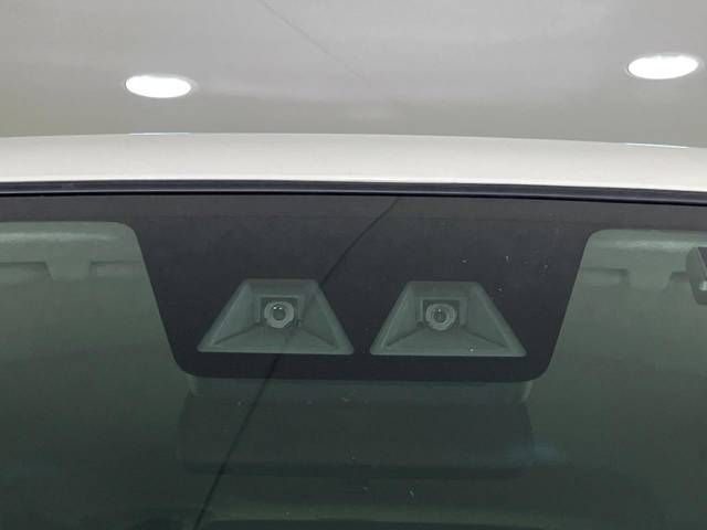 Toyota ROOMY 2021-11 194640-2