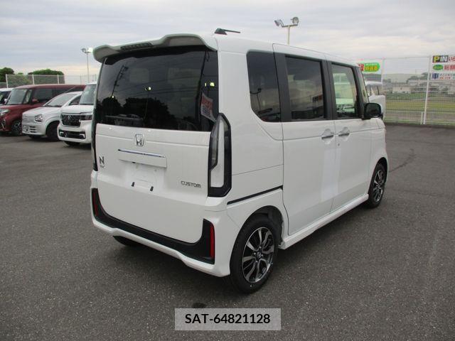 Honda N BOX CUSTOM 2024-05 279023-4