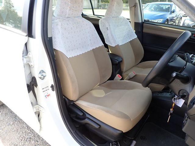 Toyota COROLLA AXIO 2014-04 193419-10