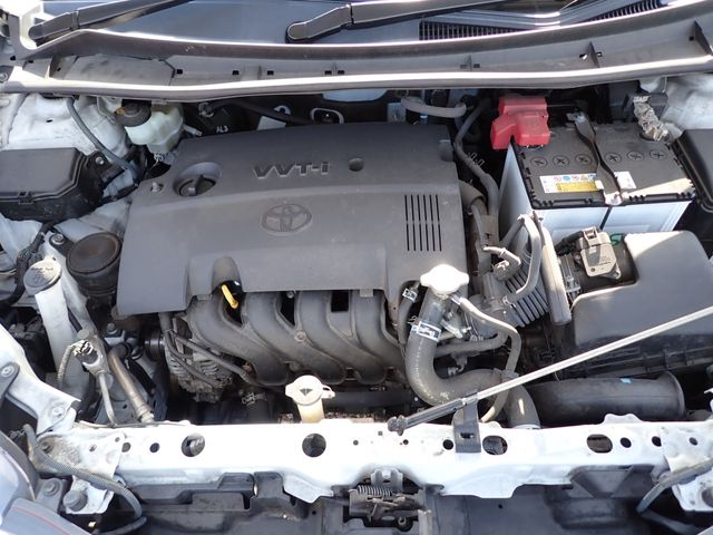 Toyota COROLLA AXIO 2014-04 193419-5