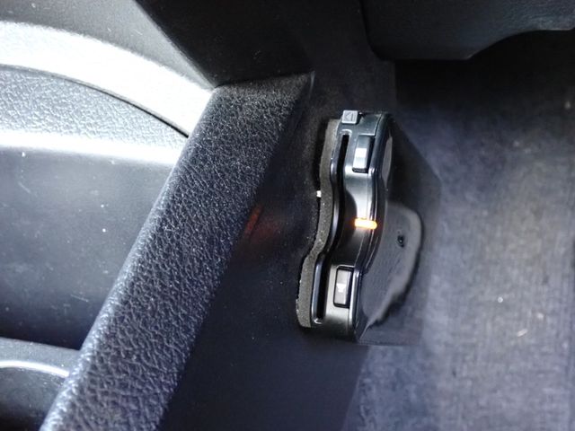 Toyota COROLLA AXIO 2014-04 193419-16