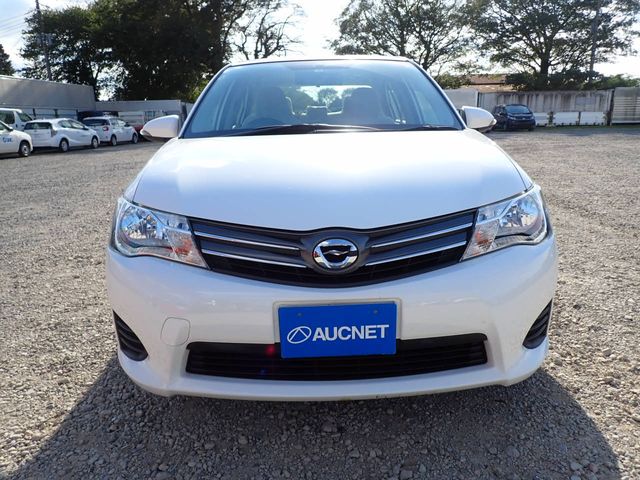 Toyota COROLLA AXIO 2014-04 193419-4