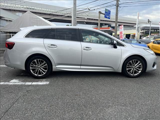 Toyota AVENSIS 2017-05 22360-17