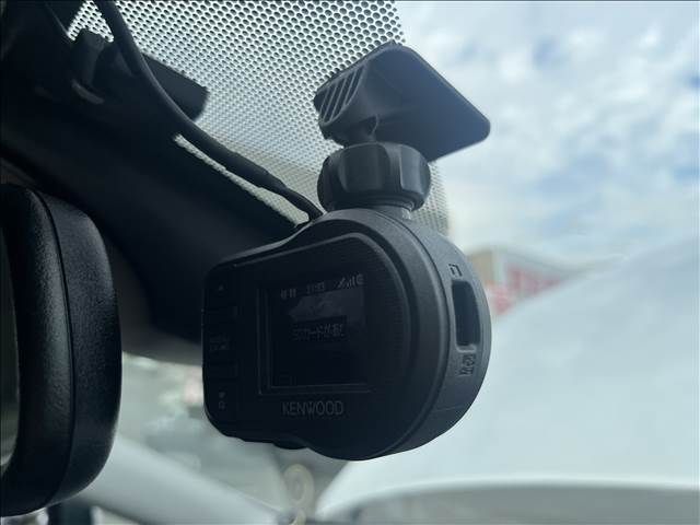 Toyota AVENSIS 2017-05 22360-4