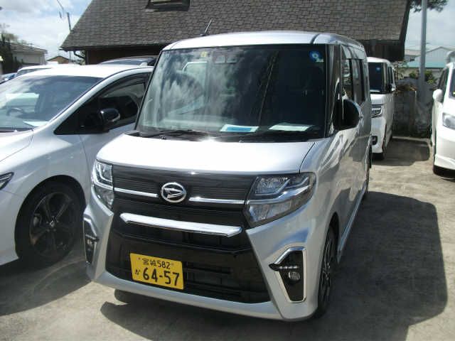Daihatsu TANTO CUSTOM 2021-06 7032-0