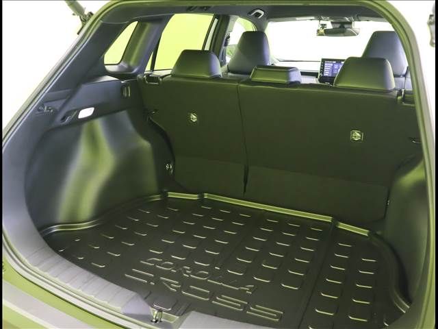 Toyota COROLLA CROSS 2021-11 8628-27