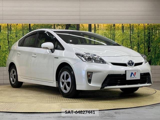 Toyota PRIUS 2013-03 366338-16
