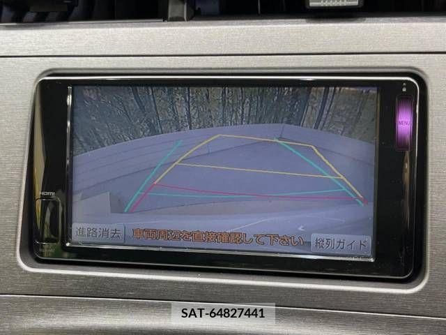 Toyota PRIUS 2013-03 366338-3