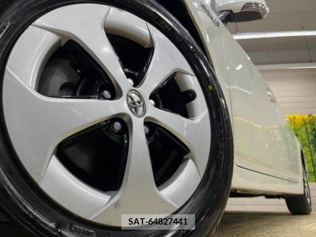 Toyota PRIUS 2013-03 366338-13