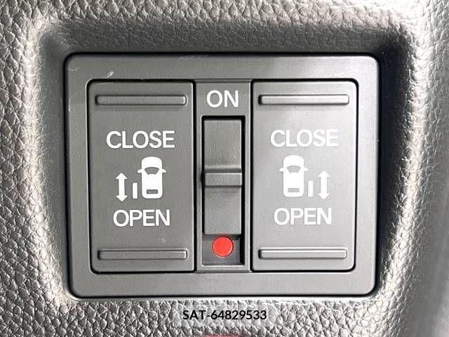 Honda N BOX CUSTOM 2018-04 278979-4