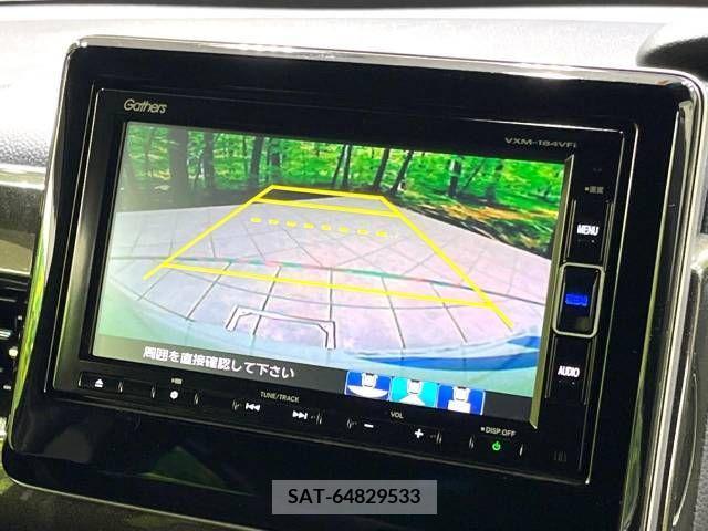 Honda N BOX CUSTOM 2018-04 278979-3