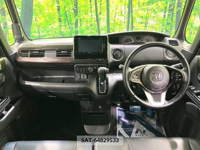 Honda N BOX CUSTOM 2018-04 278979-1