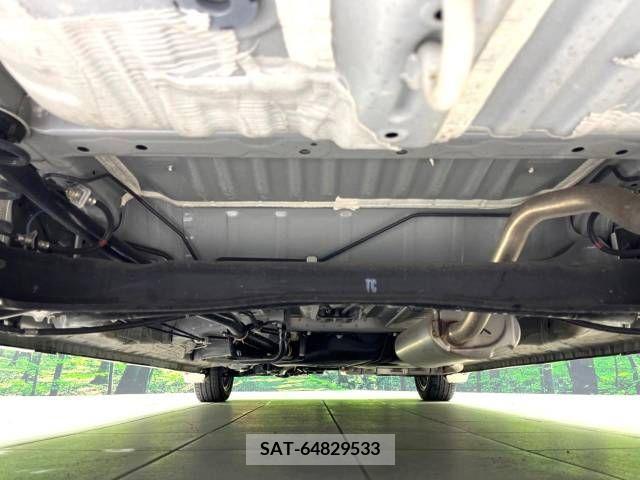 Honda N BOX CUSTOM 2018-04 278979-18