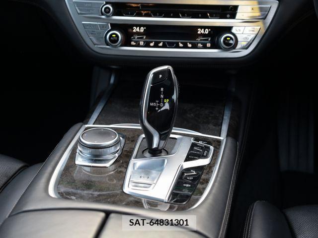 Bmw 7 SERIES 2016-12 257098-15