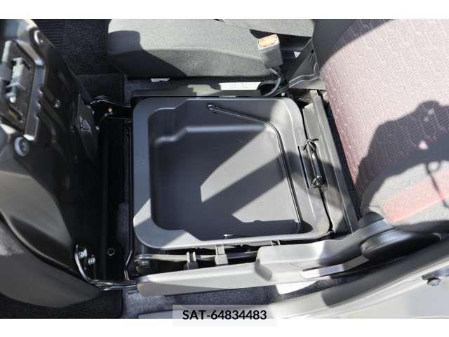 Suzuki WAGON R 2018-09 250782-11