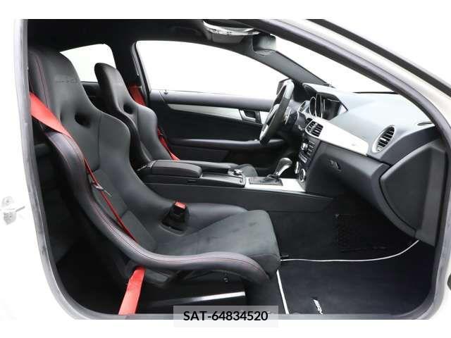 Amg C-CLASS 2013-04 259907-12