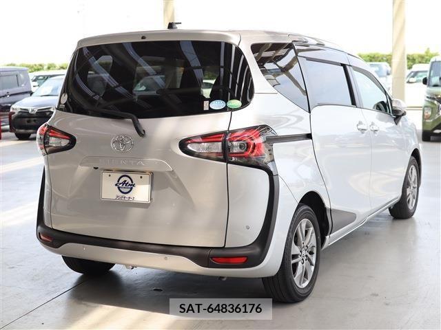 Toyota SIENTA 2019-05 285061-6