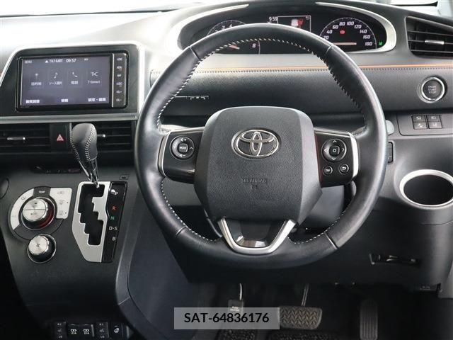 Toyota SIENTA 2019-05 285061-1
