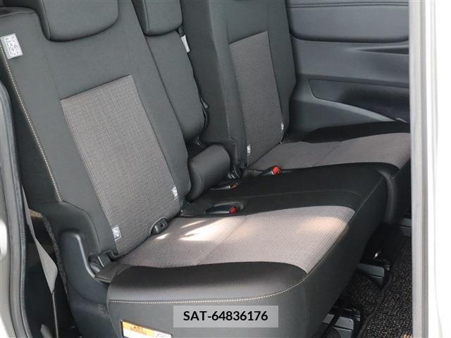 Toyota SIENTA 2019-05 285061-13
