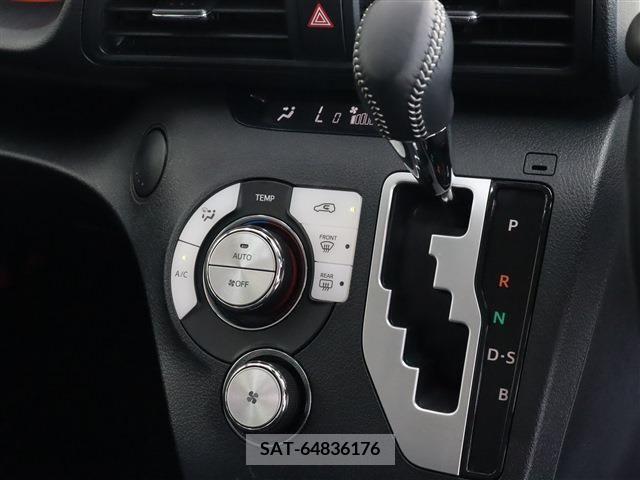 Toyota SIENTA 2019-05 285061-9