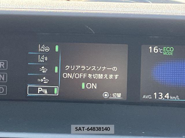 Toyota PRIUS 2019-05 205036-12