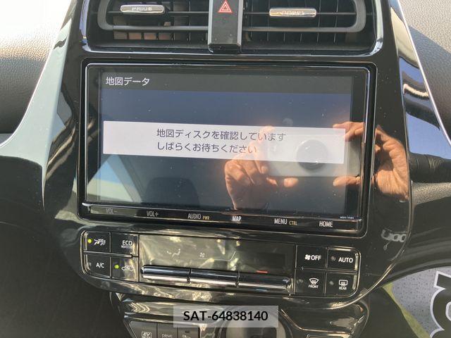 Toyota PRIUS 2019-05 205036-13