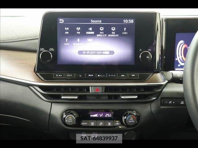 Nissan AURA 2023-07 356682-28