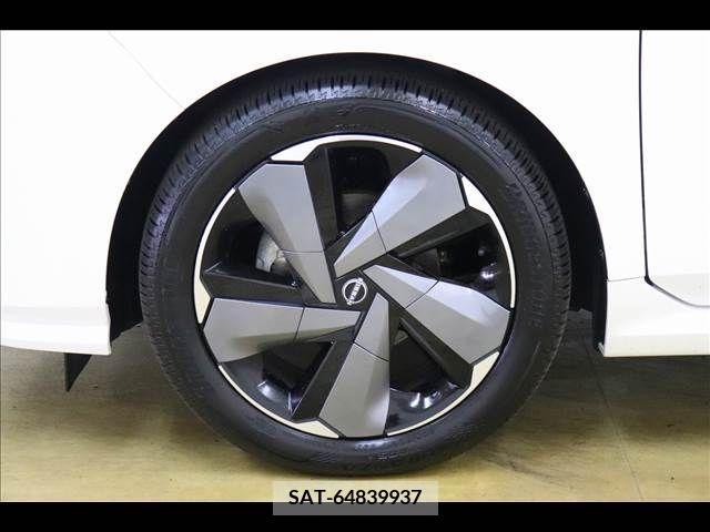 Nissan AURA 2023-07 356682-23