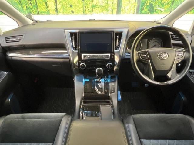 Toyota VELLFIRE 2016-03 9687-1