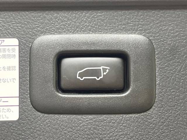 Toyota VELLFIRE 2016-03 9687-6