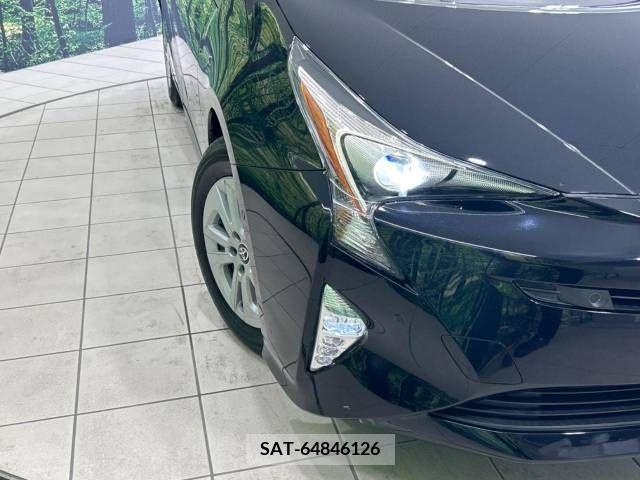 Toyota PRIUS 2017-08 282078-12