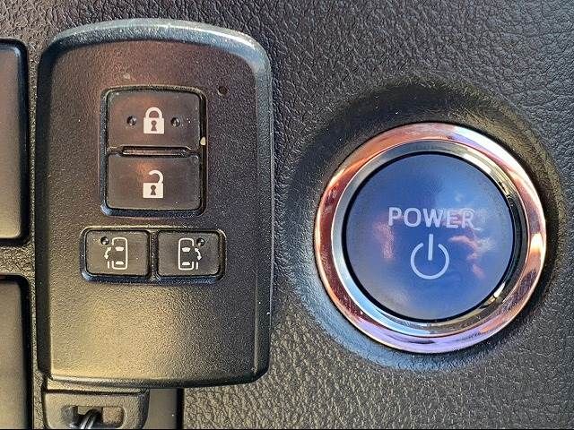Toyota VELLFIRE 2018-02 9837-4