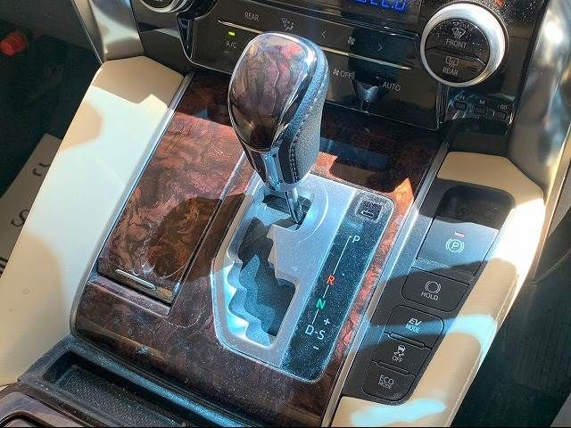 Toyota VELLFIRE 2018-02 9837-11
