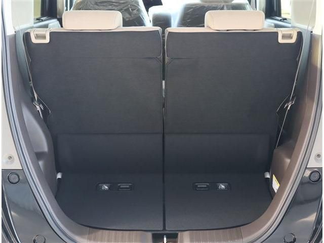 Honda N BOX 2023-03 5244-18