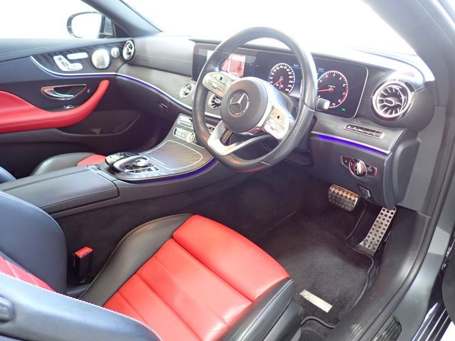Mercedes Benz E-CLASS 2019-04 18335-1
