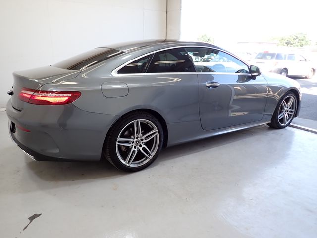 Mercedes Benz E-CLASS 2019-04 18335-4