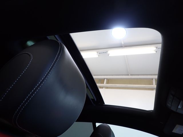 Mercedes Benz E-CLASS 2019-04 18335-8