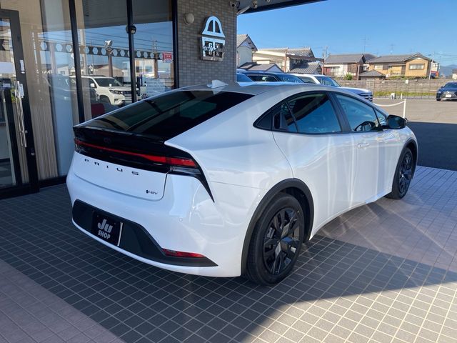 Toyota PRIUS 2023-10 19476-4