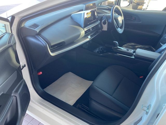 Toyota PRIUS 2023-10 19476-23