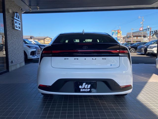 Toyota PRIUS 2023-10 19476-5