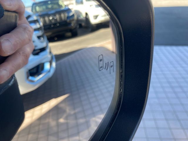 Toyota PRIUS 2023-10 19476-10