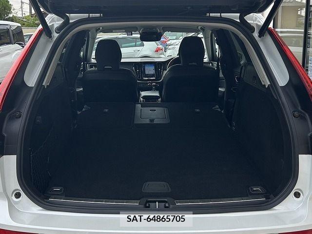 Volvo XC60 2019-08 382327-24