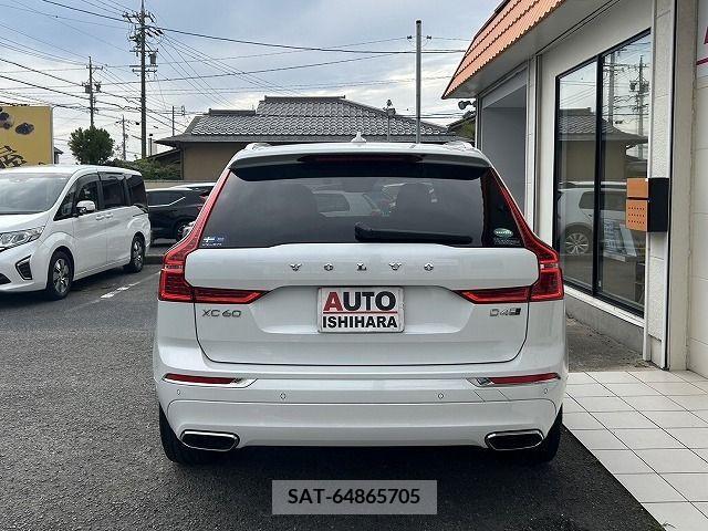 Volvo XC60 2019-08 382327-3