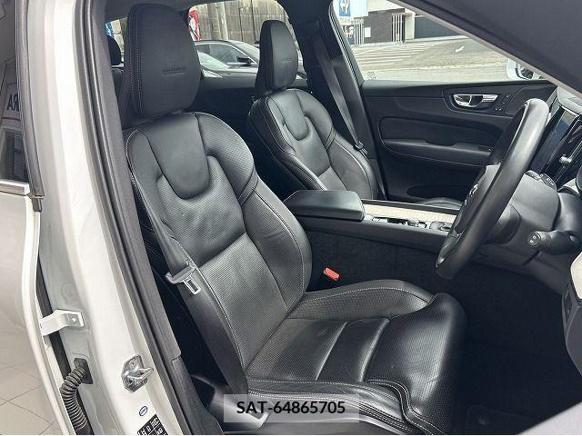 Volvo XC60 2019-08 382327-17