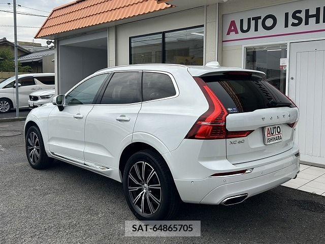 Volvo XC60 2019-08 382327-26