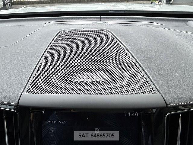 Volvo XC60 2019-08 382327-13