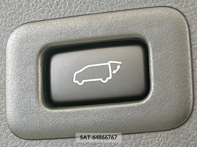 Toyota ALPHARD 2022-09 279766-7